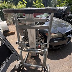 Hitachi saw