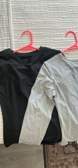 Women’s shirt’s