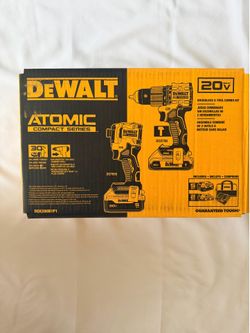 Dewalt drill kit