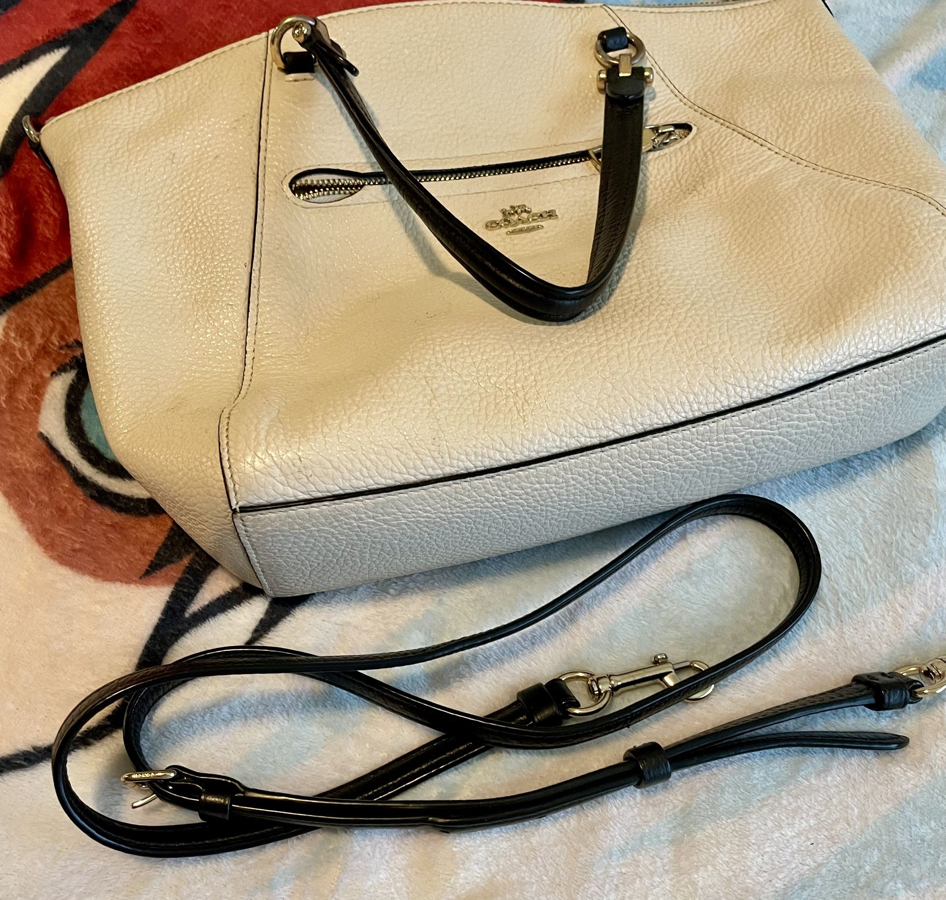 BOLSA 👜 COACH $30