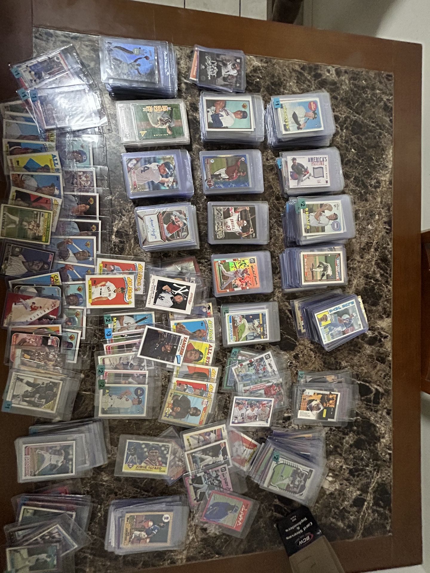 Baseball/Football/Basketball/Hockey Cards