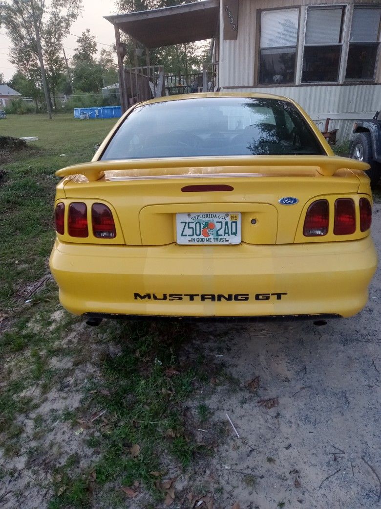 1994 Ford Mustang
