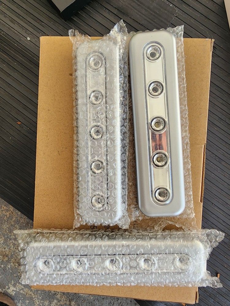 Closet/ Under The Counter Lights NEW