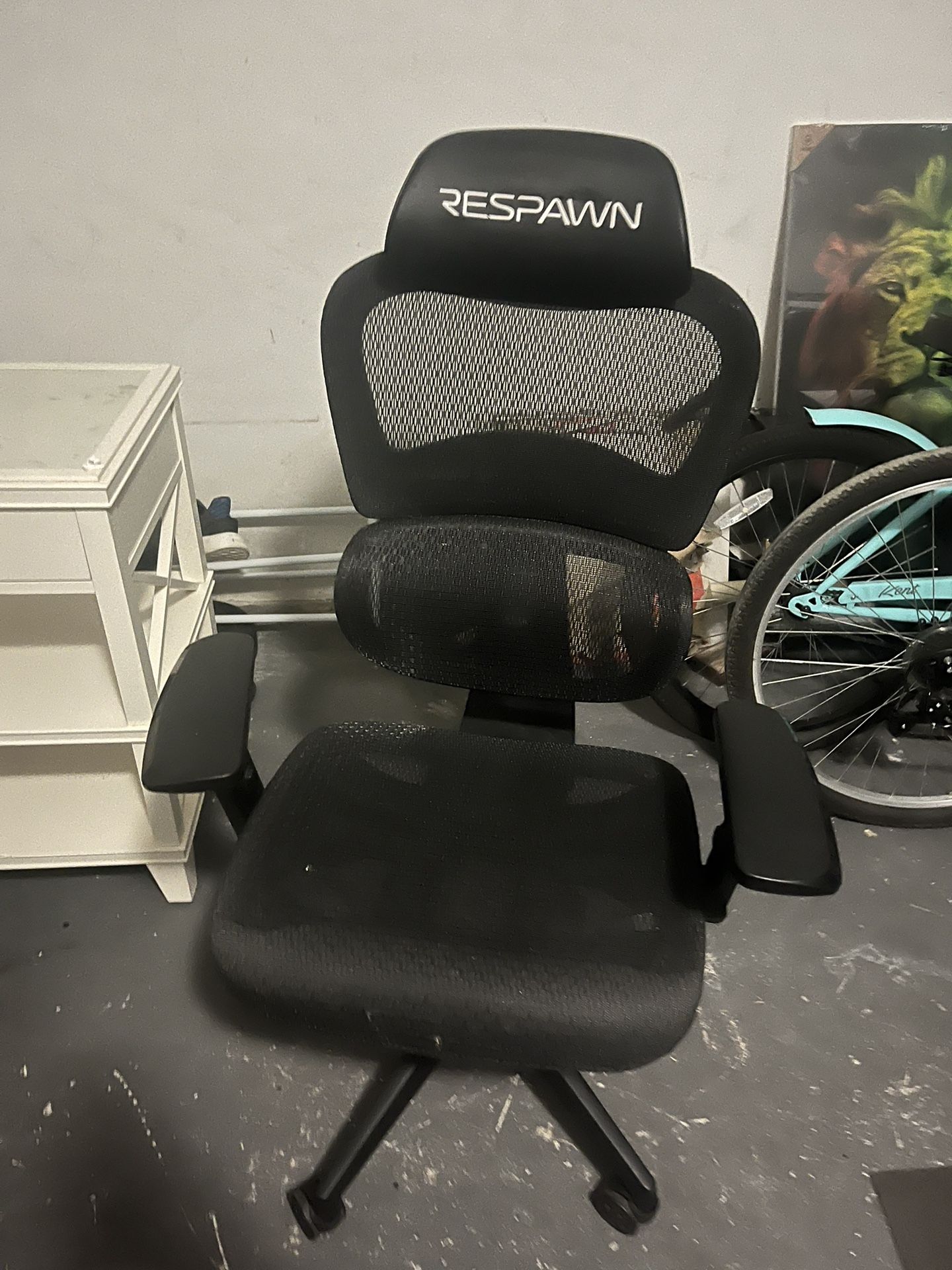 Respawn Mesh Black Gaming Chair