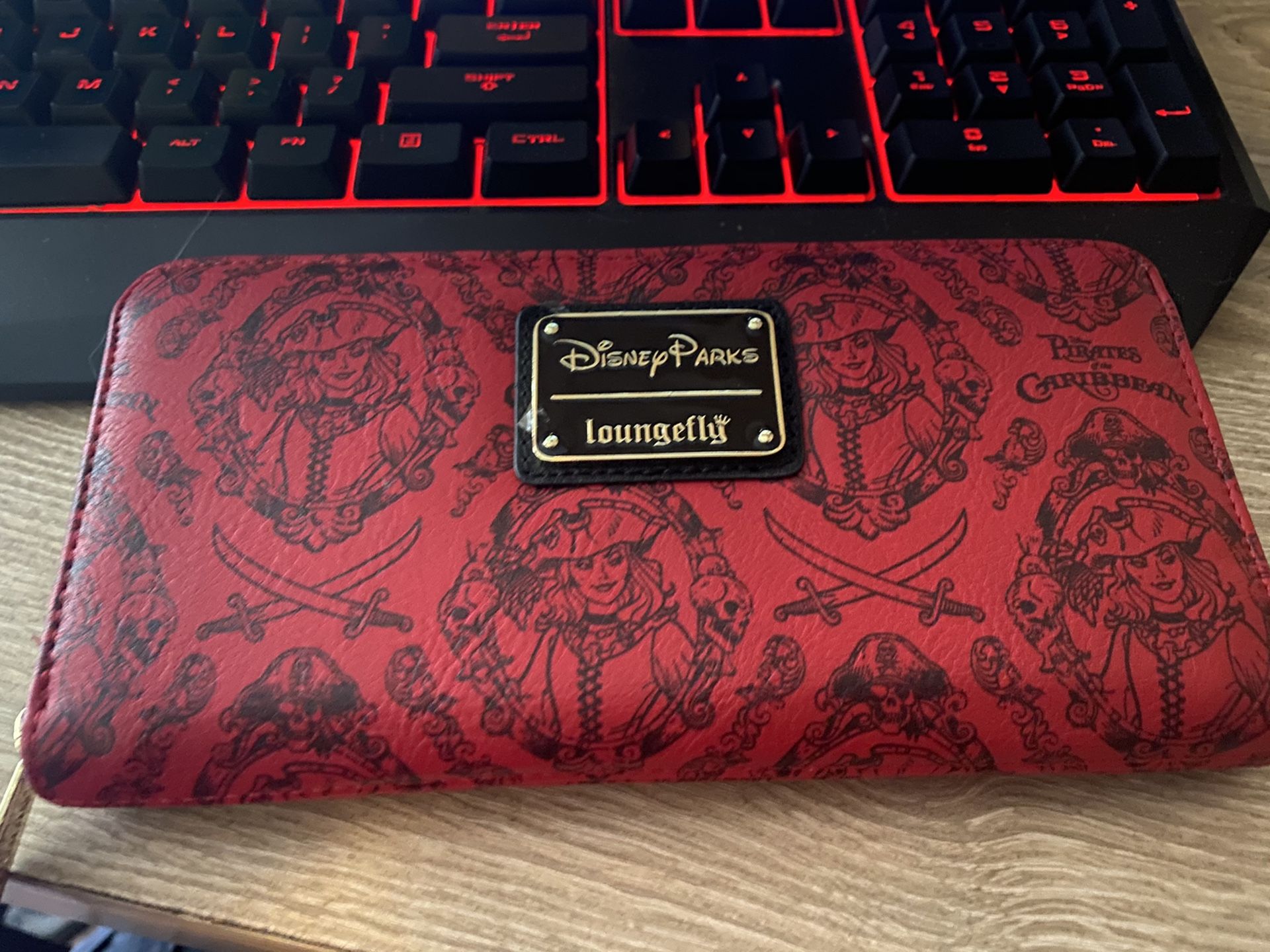 Redd, Pirates of the Caribbean, Disney Parks Loungefly wallet