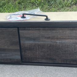 Under The Bed Storage With 4 Bed Risers