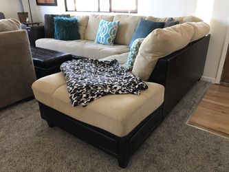 Sectional w matching storage Ottoman