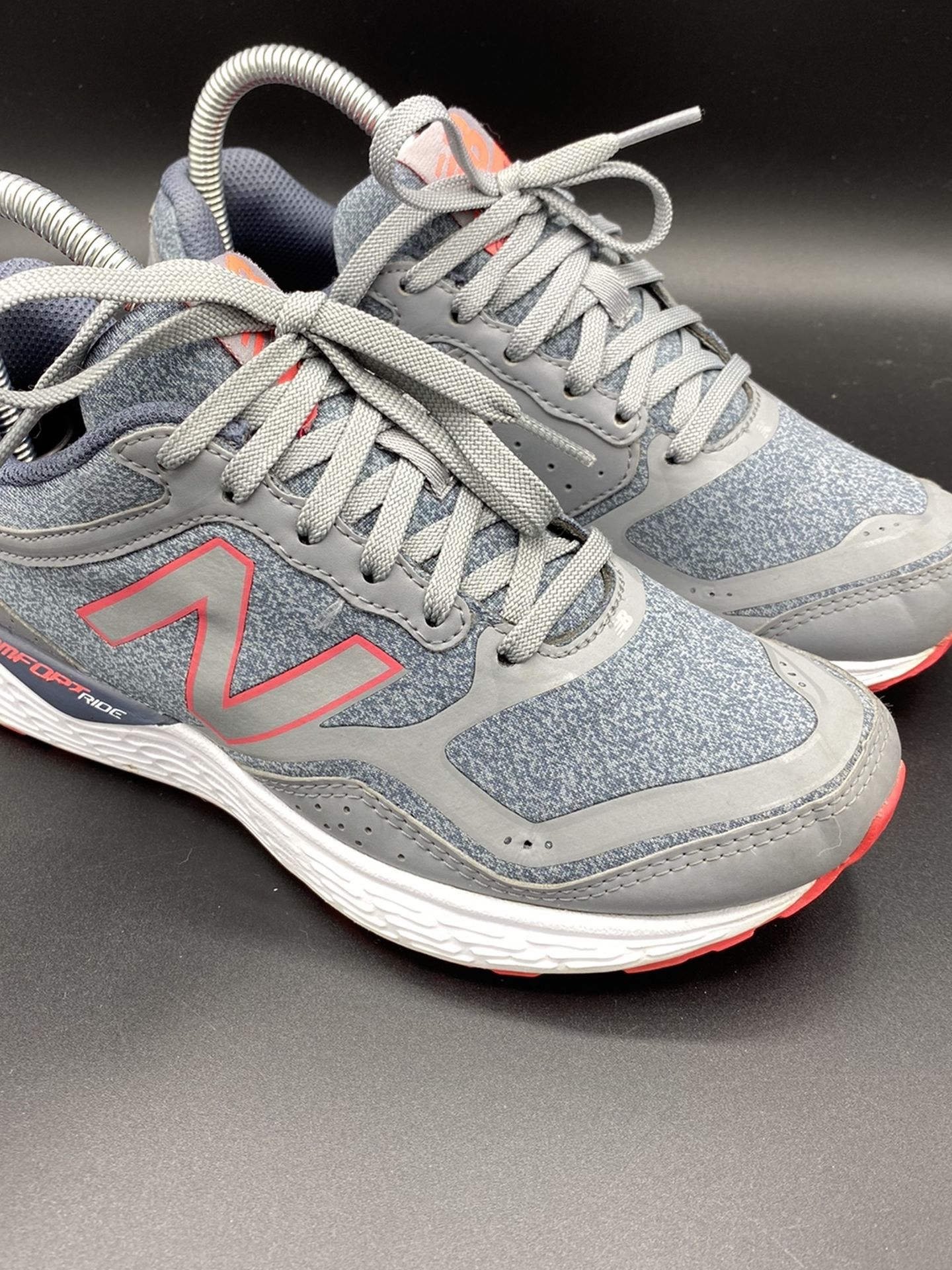 NB New Balance Women’s 520v2 W520GP2 Running Shoes Blue/Gray with Pink Size 6.5