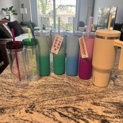 Brand new cups (dunkin, hydropeak)