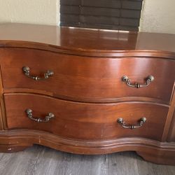 2 Piece Brown Dresser 
