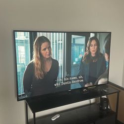 55 Inch Roku Smart TV