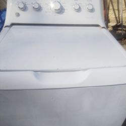 GE Large Capacity Washing Machine