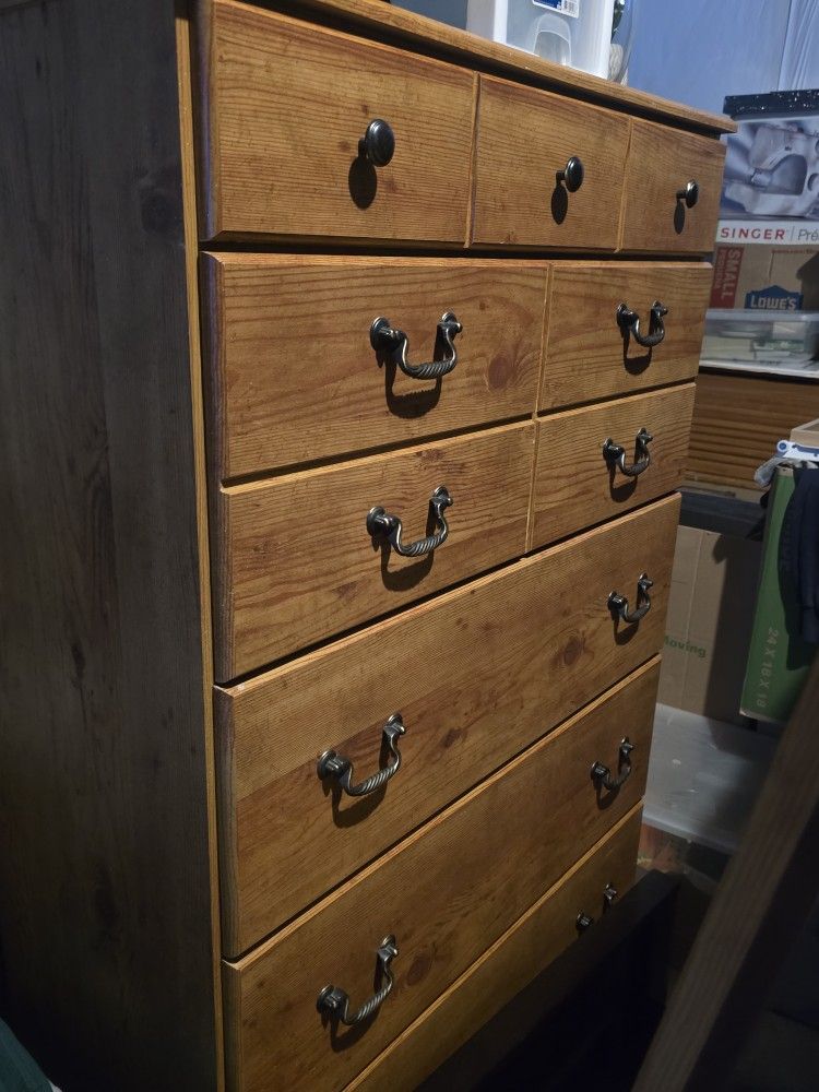 5 piece bedroom dressers & nightstands - Motivated Seller
