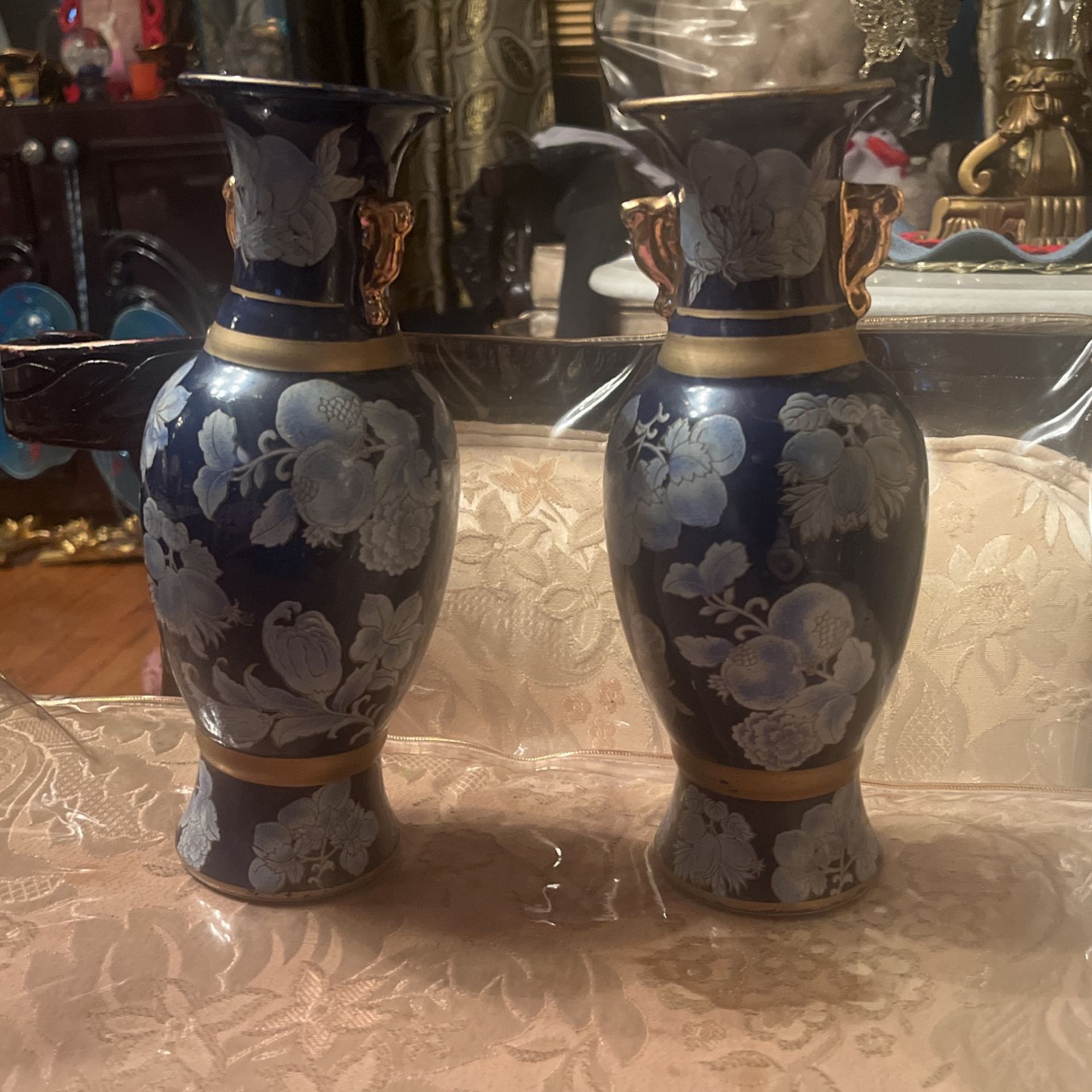 Blue Flower And Gold Vases