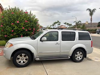 2011 Nissan Pathfinder