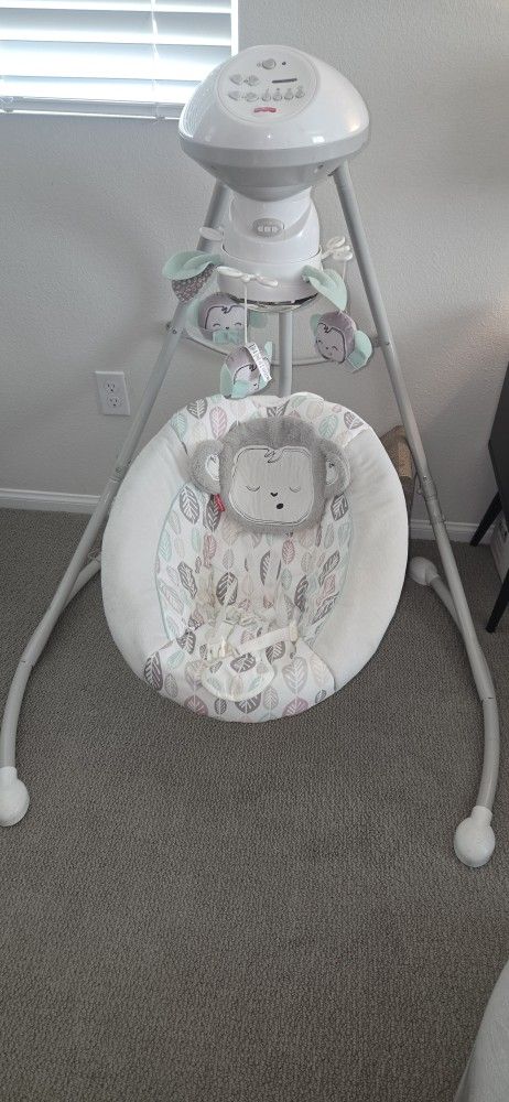 Fisher-Price Sweet Snugamonkey Baby Swing
