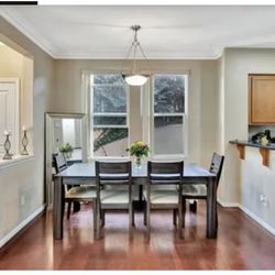 6 Foot Extendable Wooden Table W/Bench