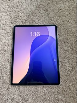 Apple iPad Pro 12.9” M2 256GB Cellular + Wi-Fi Silver – Like New