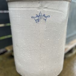 Antique Robinson Ransbottom pottery 8 gallon stoneware butter crock