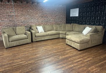 Delivery Available crate and barrel sectional couch