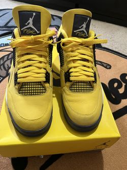 Jordan 4 Lightning Size 13
