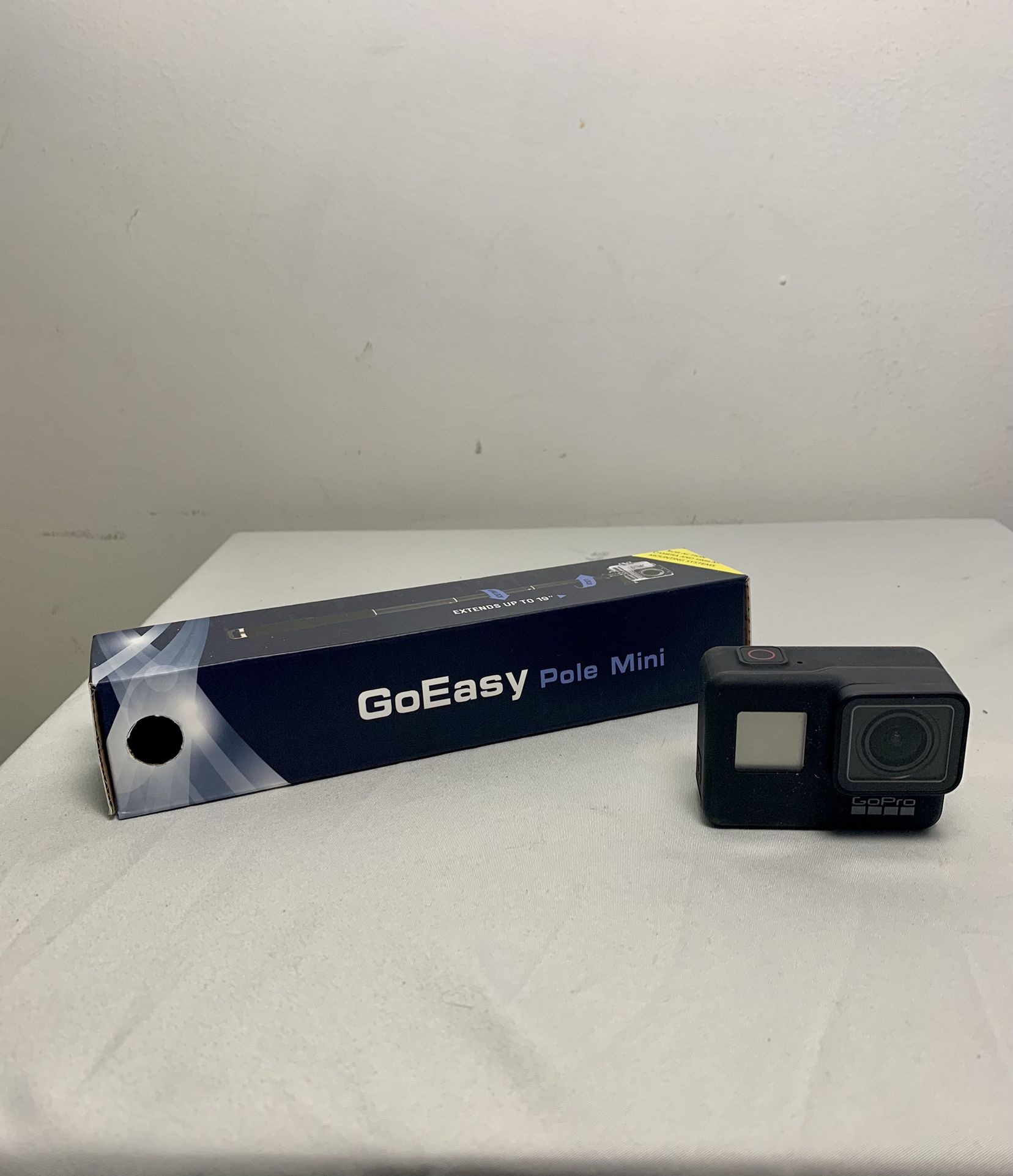 GoPro Hero7 + Free GoEasy Pole Mini Selfie Stick (PRICE NEGOTIABLE) 