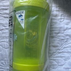 Blender bottle 