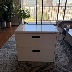 White 2 Drawer File Cabinet