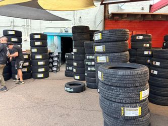 215 60 17 llantas nuevas disponible