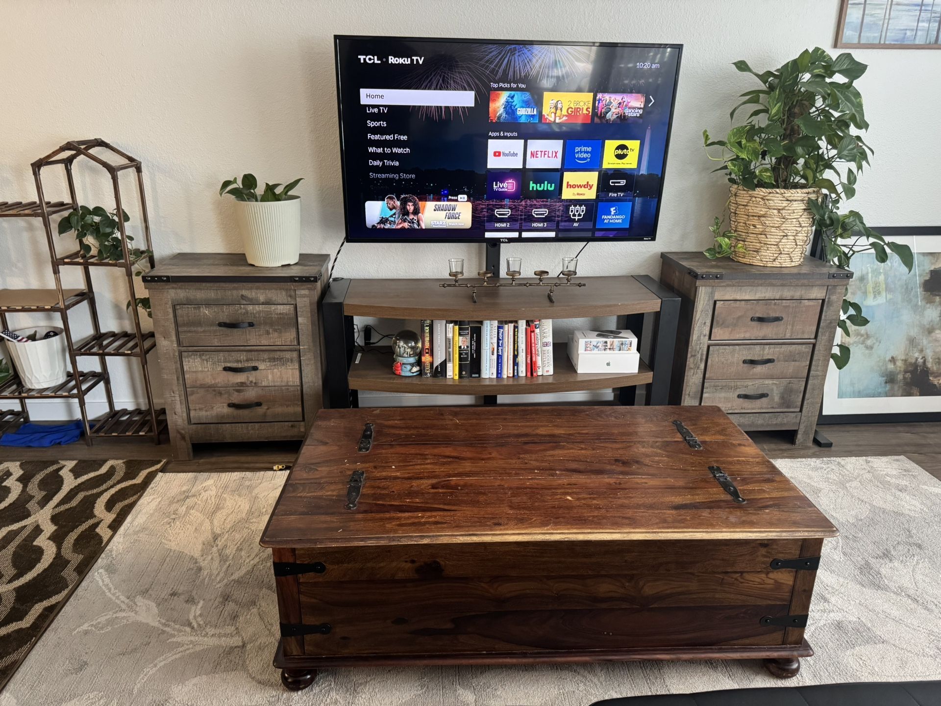 Coffe Table With 2 Bulit In Drawers, Move Out Sale 