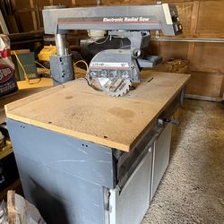 Electronic Radial Arm Saw - works