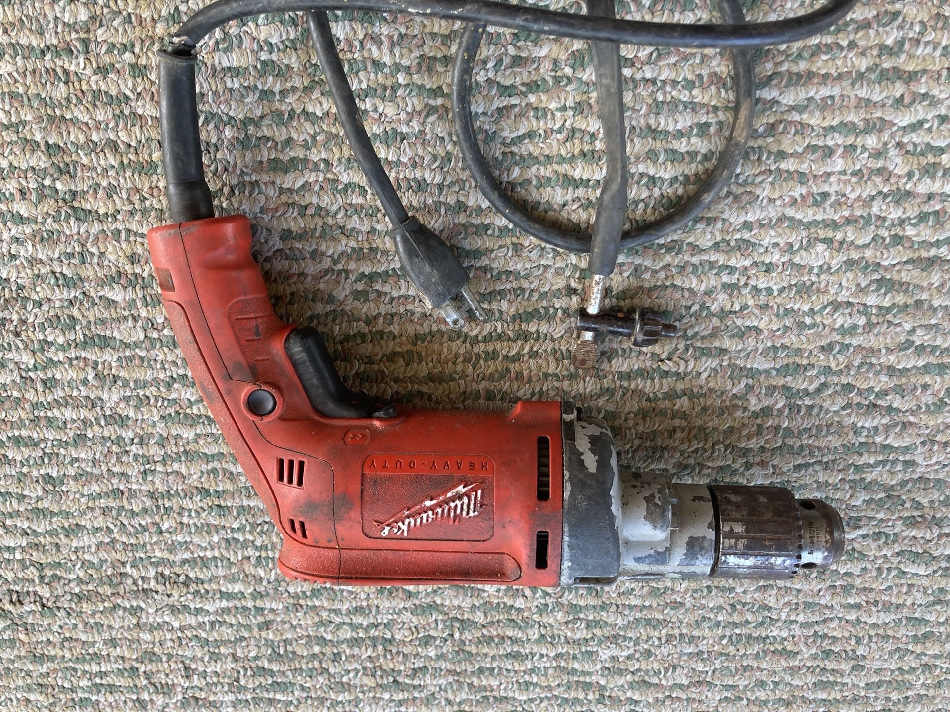 MILWAUKEE MAGNUM 0299-20 HEAVY DUTY 1/2" (13MM) DRILL 120V 8A USED 