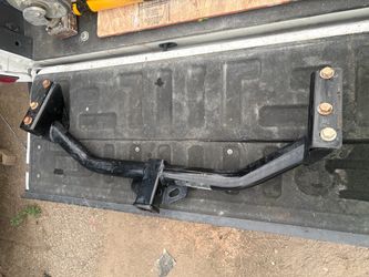 Trailer hitch 2” receiver for Chevy & GMC