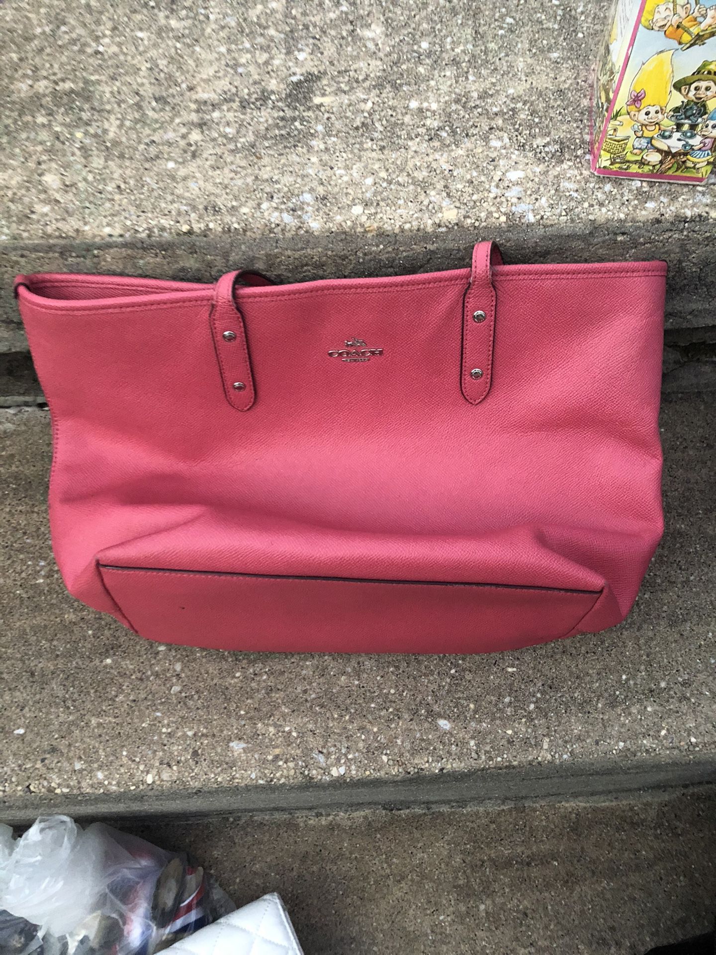 Pink coach like new purse