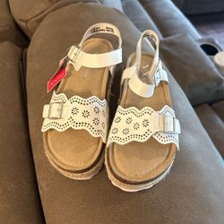 Girls Size 3 Sandals