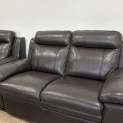 Brown Leather Loveseat & Sofa Set 