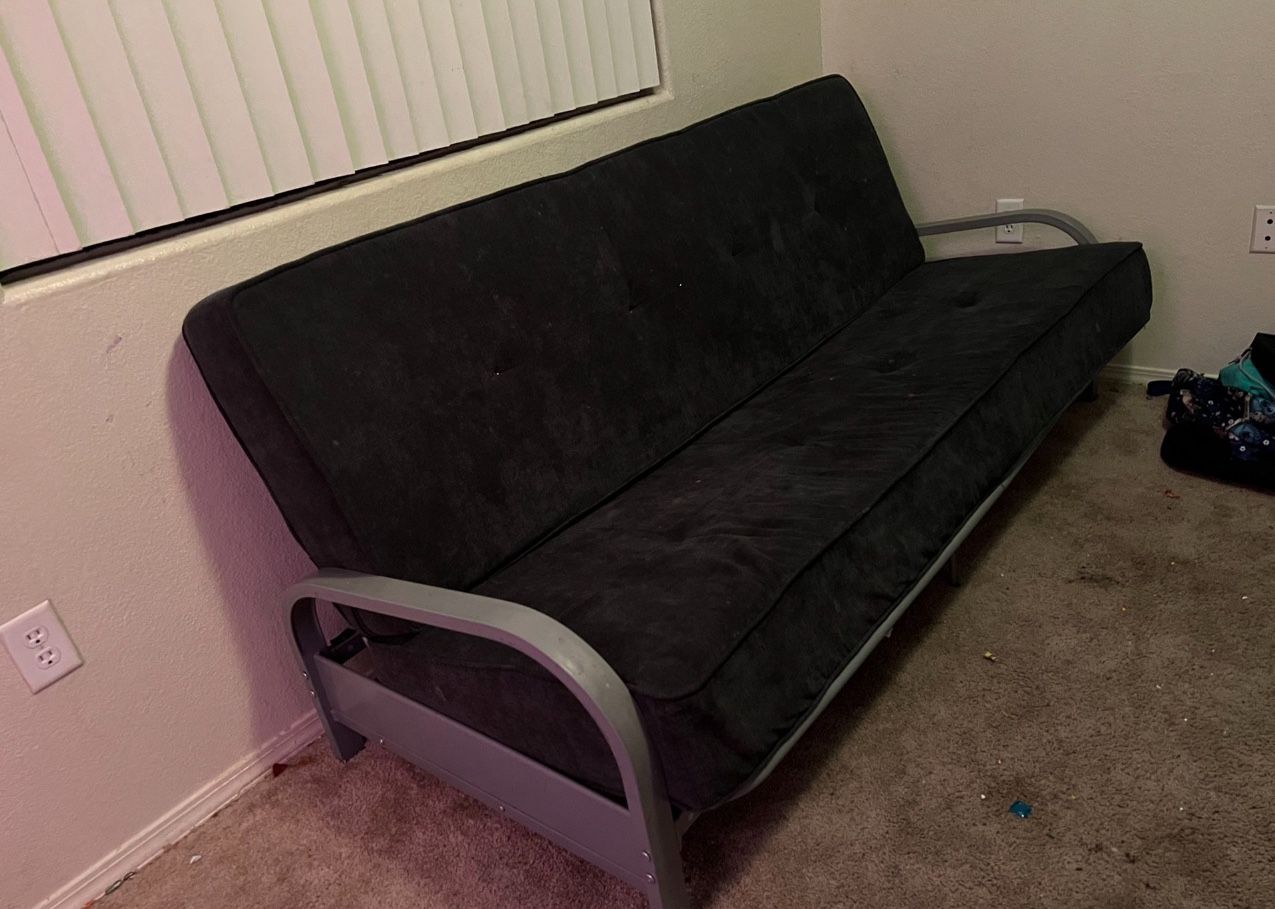 Sofa/ Futon (turns Into Bed)