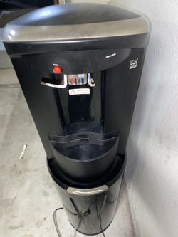 WATER DISPENSER (USED) 