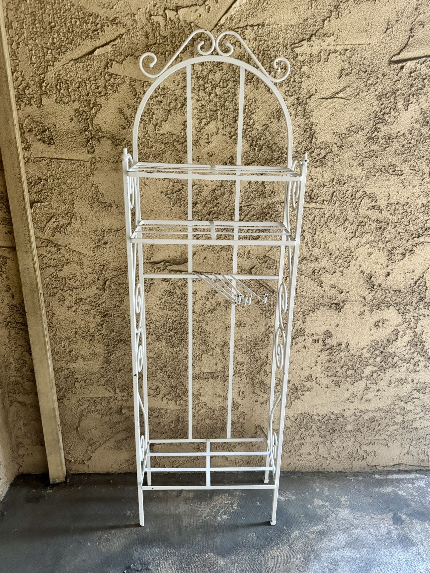 Vintage Wrought Iron Plant Stand / Towel Rack / Shelf