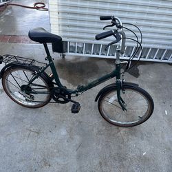 Foldable bike, easy to put away easy to open and ride away