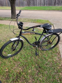 Huffy Empire 7 Speed Cruiser Bike 26"
