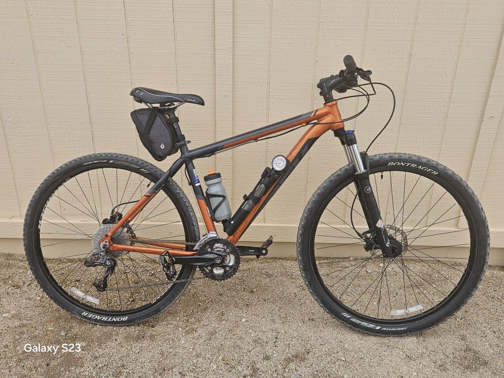 Gary Fisher TREK mountain bike