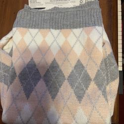 Dog Sweater, Large, New Pink And gray. 