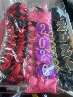Graduation leis