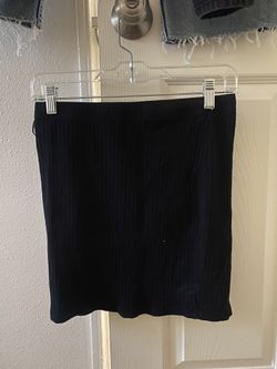 Black skirt