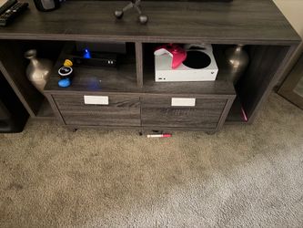 Tv stand