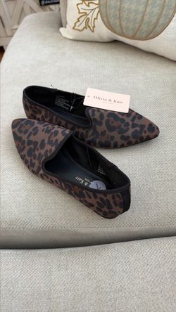 Olivia & Kate Leopard Print Pointed Toe Flats size 7