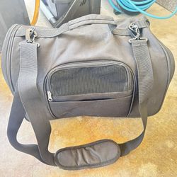 Pet Carrier 