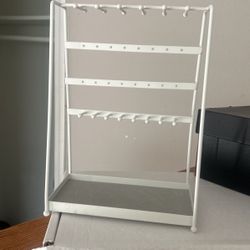 Jewelry Holder 