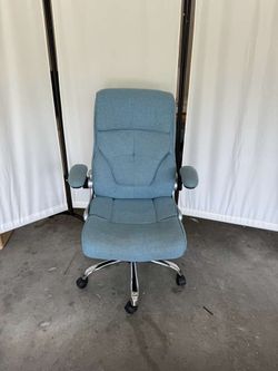 🌟 Soft Velvet Executive Office Chair – Ergonomic Support – Sky Blue – NEW! ✨